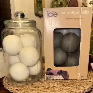 Dryer Wool Balls in Jar